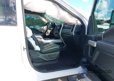 2020 Ford F-250 Lariat z USA, uszkodzony, nr VIN 1FT7W2BT8LEE56285